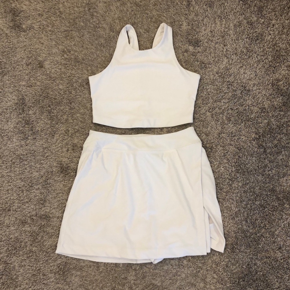 Outdoor Voices workout set, size Small, worn once. Venus Crop top + Court Skort